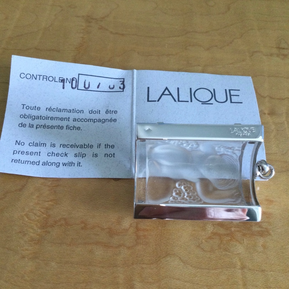 Lalique Enfants Pendant - Picture 3 of 12